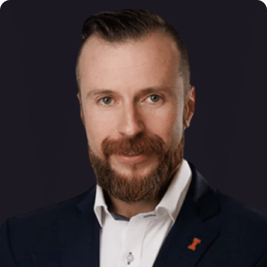 Alexei Rubinstein Headshot